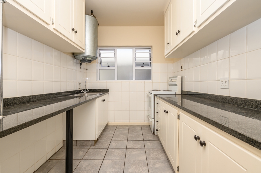2 Bedroom Property for Sale in Humewood Eastern Cape